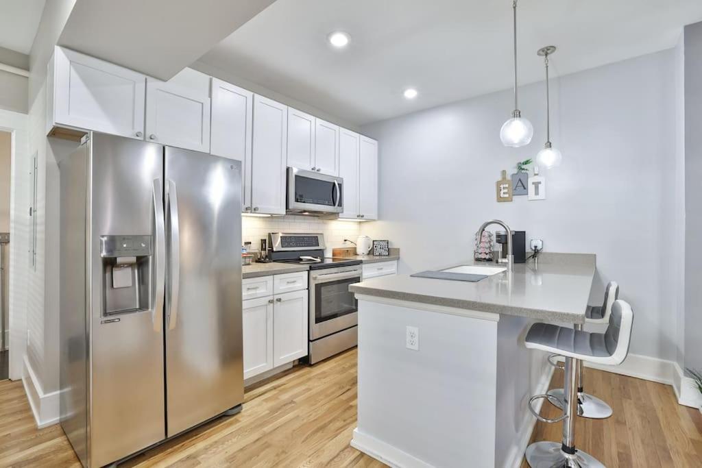 **New Radiant Stay In The Thrust Of Otr* W/Parking Cincinnati Exterior foto